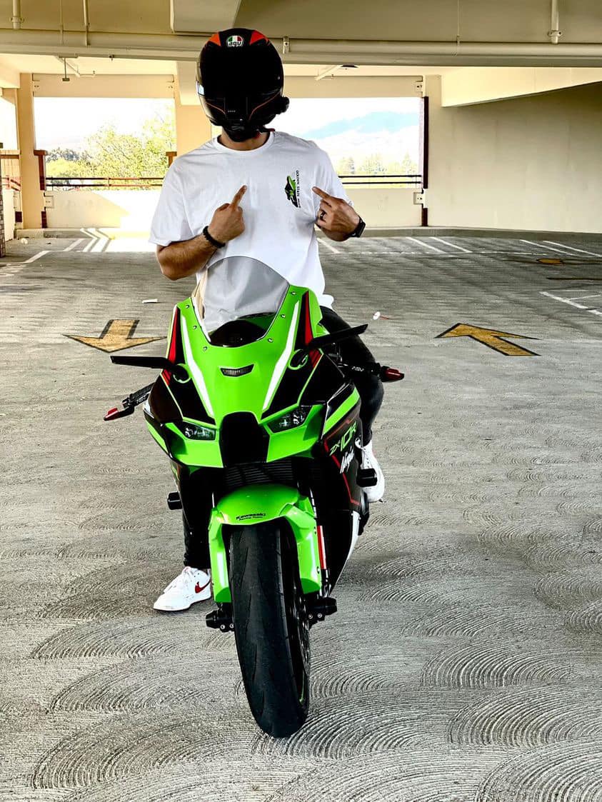 KAWASAKI ZX10R MOTORCYCLE T-SHIRT | SKULL